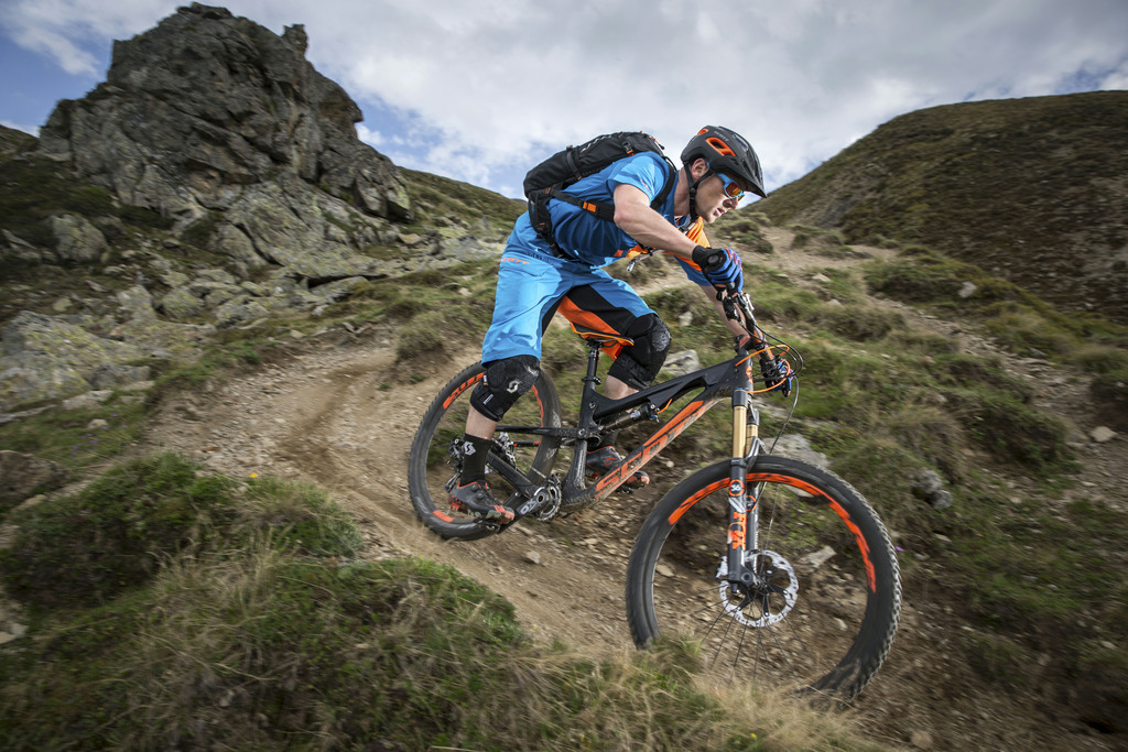 VTT de descente DH et enduro à Chamrousse